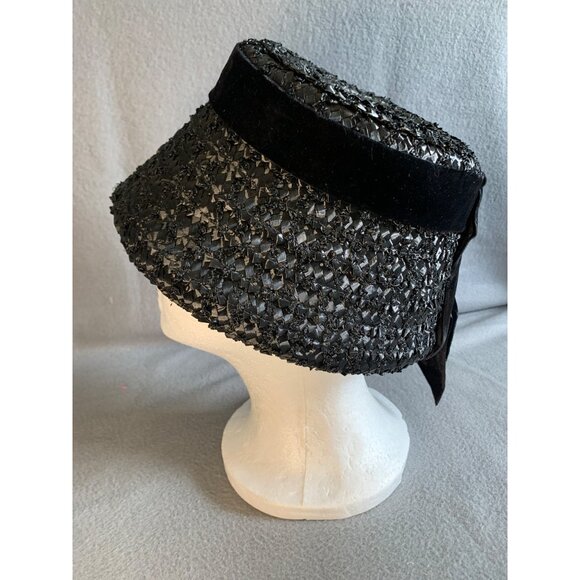 Ladies Black Raffia Hat with Velvet Ribbon Band sz 22 Vintage - Picture 4 of 10